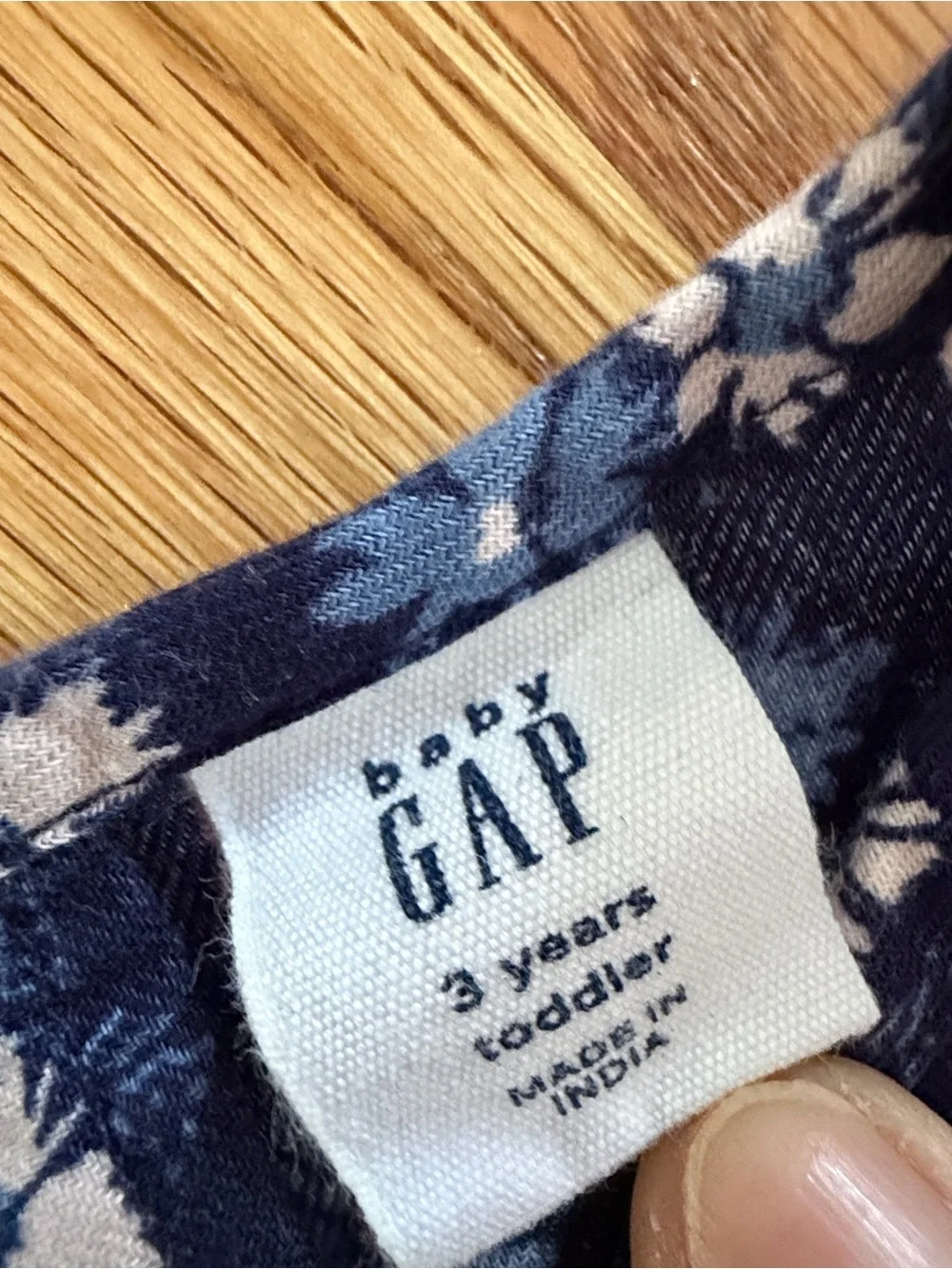 GAP long sleeve
